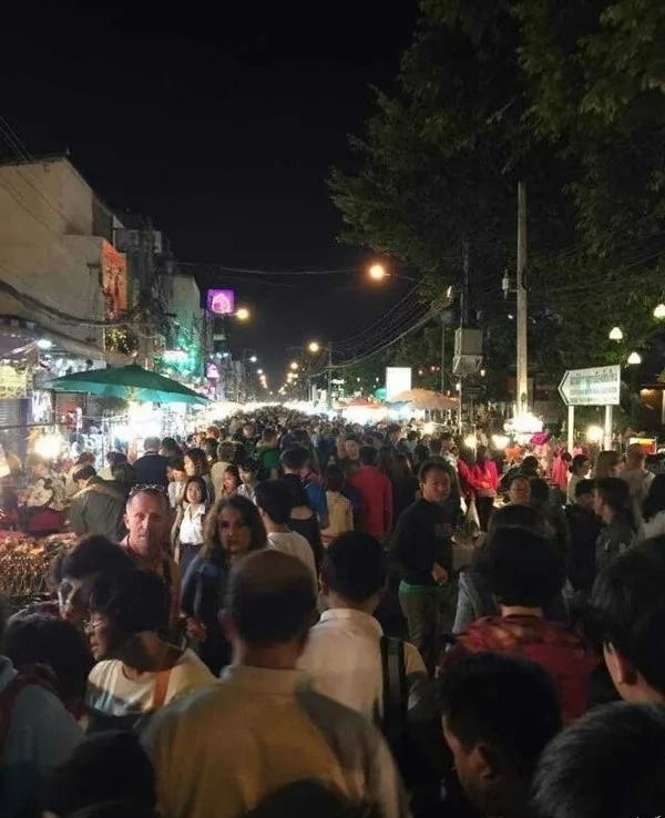 CMLocals Chiang Mai Locals Queue Strategy immigration office procedures timing